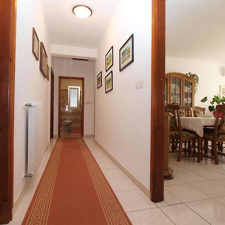 Apartment Luisa 1437 Peruški Esterno foto
